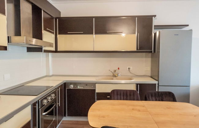 Tirent Apartment Komuna Parisit 2 - Foto 14