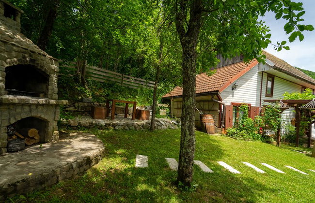 Charming Holiday House in Velika Lesnica - Foto 15