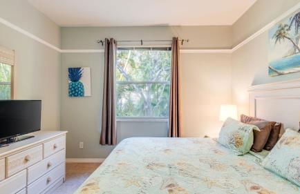 Private Pool Pond Views Bonus Lounge in Gated Naples Community Drive to Dining Sand - Foto 25