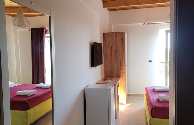 Lahuta e Vjetër Agroturizëm - Foto 24