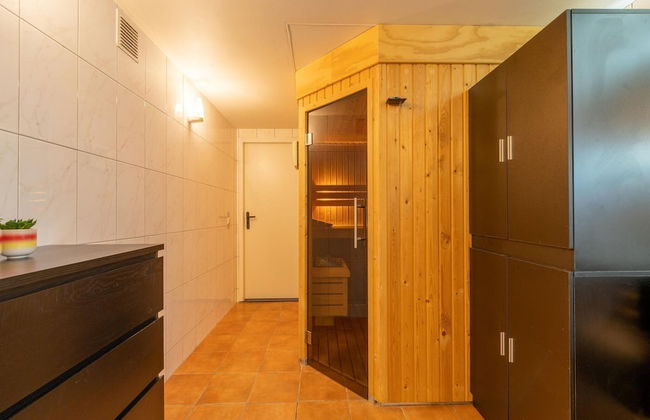 Luxury House in South Limburg Near Forest - Photo 65