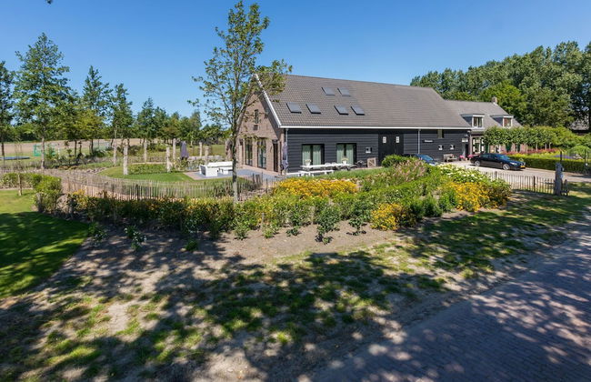 Family House Near Vrouwenpolder Beach - Photo 24