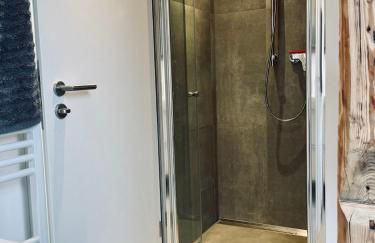 Lichtdurchflutetes Apartment mit Dachterasse zwischen Köln und Düsseldorf - Foto 20