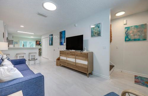 Fernandina Beach Townhome with Patio Walk to Beach! - Foto 5