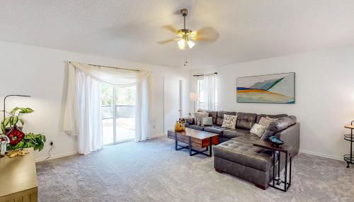 Families with Pets! Home Near Orlando Theme Parks - Foto 4