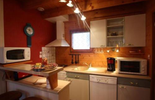 Charmant Chalet Vosgien – Idéal Couple/Curistes – Calme et Nature – Proche Plombières-les-Bains - FR-1-589-230 - Foto 2