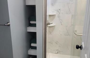 Summer Sunset Hideout 2-4 Bedrooms and 2 Bath - Foto 5