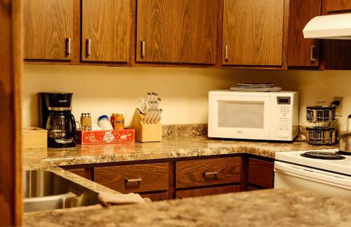 Cozy Ski Lodge Condo I Alpen Villas at Powderhorn Mountain - Foto 19