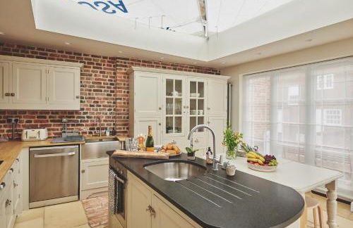 Coastal Manor Retreat - Foto 6