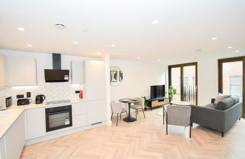 Modern 1 Bed Flat in Central Manchester w Balcony - Foto 5