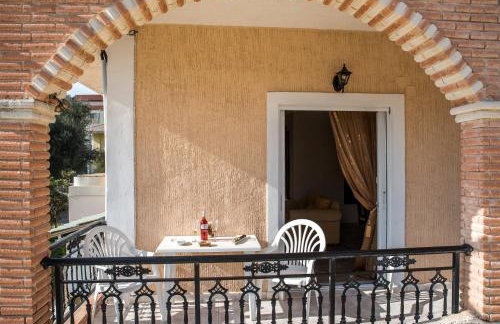 Paradise Bar Apartments - Photo 26