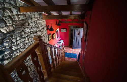 Casa independiente con chimena, jardín y barbacoa - Foto 3