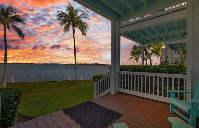 Waterfront Luxury Villa With Sunset Views And Boat Slip 3 Bedroom Townhouse by RedAwning - Foto 61