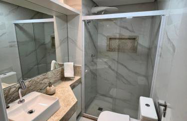 Studio 304 Salvador, Fantástico, com Vista Mar, no Bairro de Jardim Armação, a 300m do Novo Centro de Convenções de Salvador - CCS e do Parque dos Ventos - Foto 16