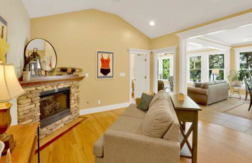 2 Houses on the Lake! Sleeps 28, Private Dock - Foto 66