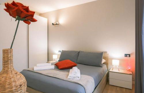 Costa blu - terrace overlooking the lake & pool - Foto 8