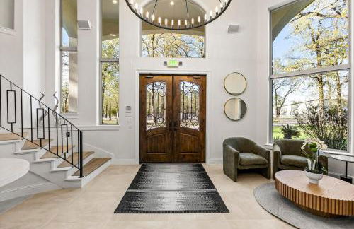 The LUX at West Event & Stay, Pool, Golf & Pickle - Foto 25