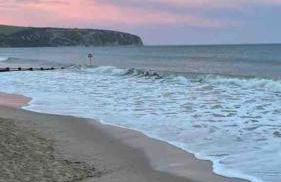 Swanage Bay Coastal Apartment - Photo 30