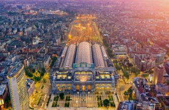 [Navigli - Center] Modern Suite, Fast Wi-Fi & Tram - Foto 17