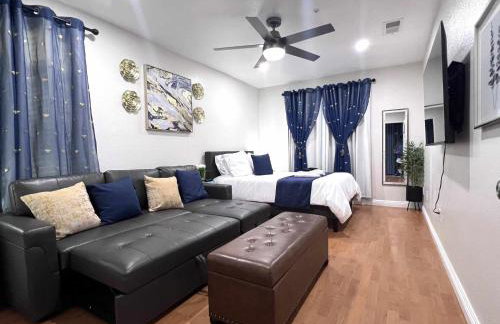 NEW! 2-Bedroom Fontana Guest House close to Kaiser Permanente - Photo 13