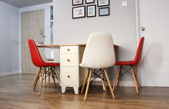 Deluxe 2BR Apartment at Newton Residence with Mountain View - Foto 10