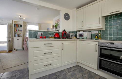 Anchor Cottage - Photo 9