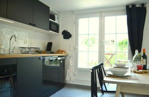 Les Grumes, Centre Ville, Jardin,Self check-in, FreeWifi, Netflix - Foto 8