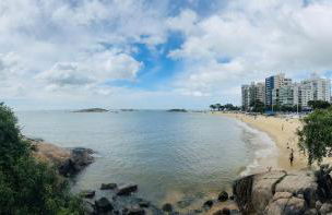 Conforto e requinte na praia - Foto 29