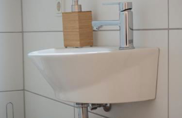 Gemütliche Wohnung im Zentrum, Kaffeevollautomat, Smart TV - Foto 13