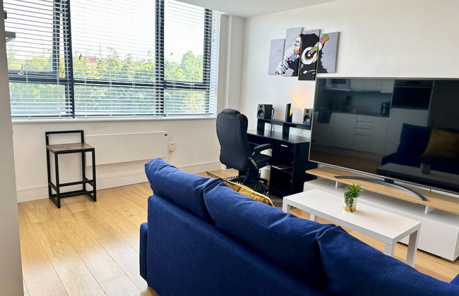 Condo Apartment With Workspace - Foto 17