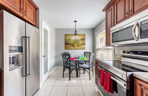 9 min to Disney Entrance-Peaceful Single Family House - Foto 25