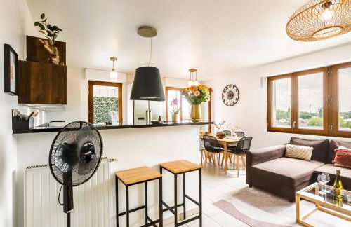 Paris au PETIT SÉSAME jacuzzi cosy Stade De France 6 personnes Wifi Terrasse Parking privé - Foto 17