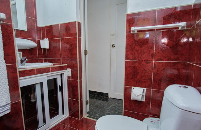 Villa in Cárdenas with swimming pool and garden - Photo 40