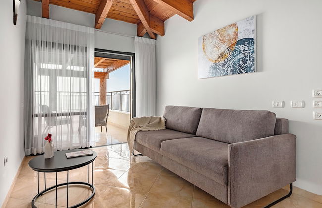 Sea of Galilee Lux Duplex by Sea N' Rent - Foto 28