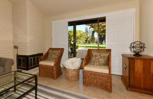 Resort Living with Golf Course Views - Foto 13