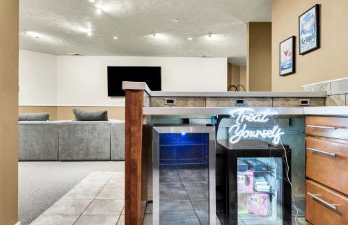 Epic Hillside Retreat Htd Pool HotTub Golf 4400sf - Foto 12