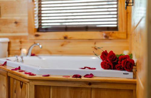 Whispering Pines Retreat By Ghosal Luxury Lodging - Foto 30