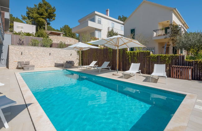 Luxury Villa Romeo with Heated Pool - Foto 31