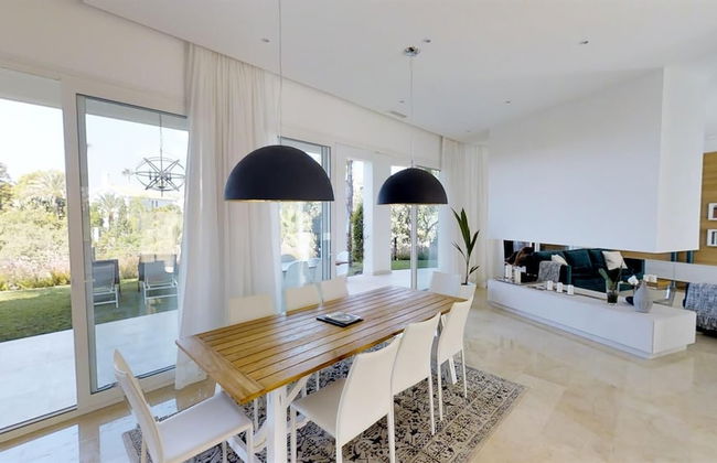 Exquisite Villa Near Beach - Heated Pool - Foto 12