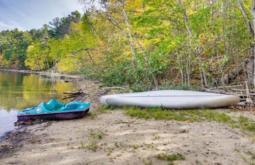 Lakeside Northwoods Retreat Dock, Deck, Fire Pit! - Foto 26
