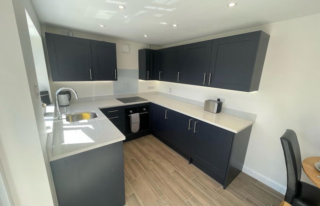 Beautiful Private Detached 1-bed Bungalow - Foto 1