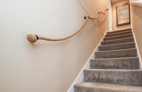 Nettleford Inhale - Photo 16