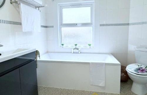 2BR House,SE27, Parking,Garden,near West Norwood Station - Foto 17