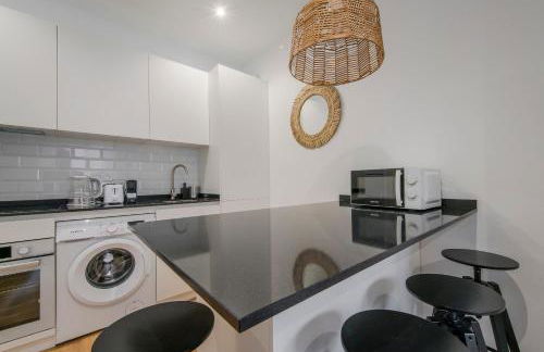 Retiro con parking para 4, vive la Latina - Photo 15