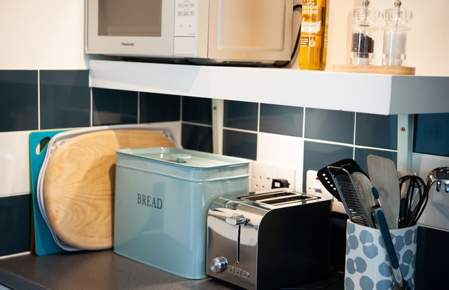 Croft 7 Geary Self Catering Studio - Photo 24