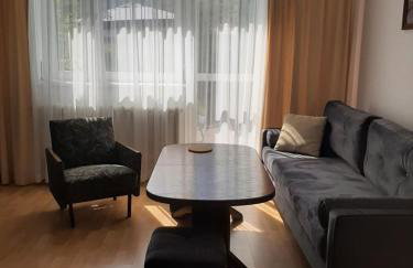 Apartament – 3 pokojowe dwupoziomowe mieszkanie z ogrodem - Foto 5