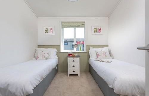 Periwinkle Lodge, 3 Roadford Lake Lodges - Foto 13