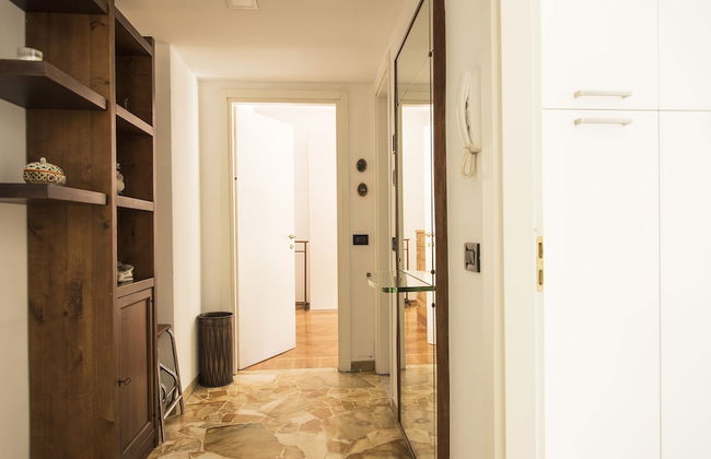 2 Bedrooms Flat near Bocconi, Iulm, Navigli - Photo 17