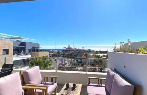 Lujoso Ático en Flamenca Village! - Photo 9