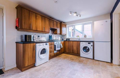 3 Bedroom! 3 Toilets! Contractors and Groups! Free Parking! Driveway! NEW BUILD HOUSE! - Foto 11